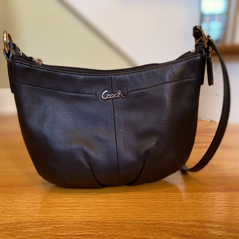 Small Coach leather crossbody